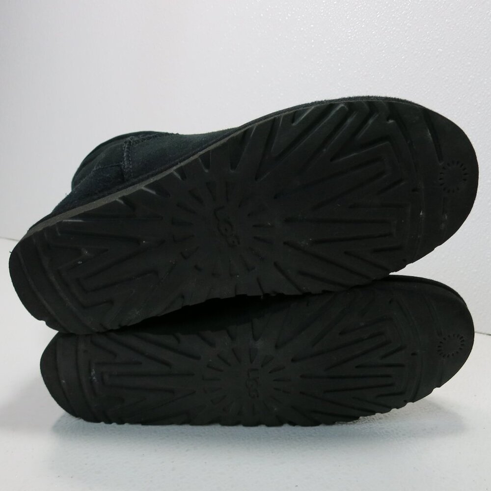 UGG Australia Classic Mini Black Boot 5854 Insulated Women's Footwear Shoes Sz 9 - Picture 3 of 6